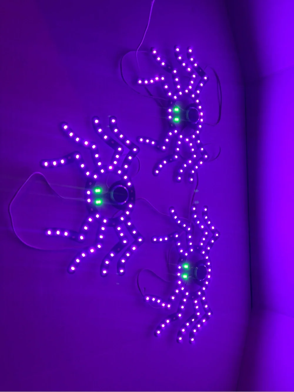 10 in Purple Twinkling LED Spiders - 3 Pack